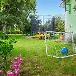公寓 Lovely Apartment In Cabrunici With Wifi
