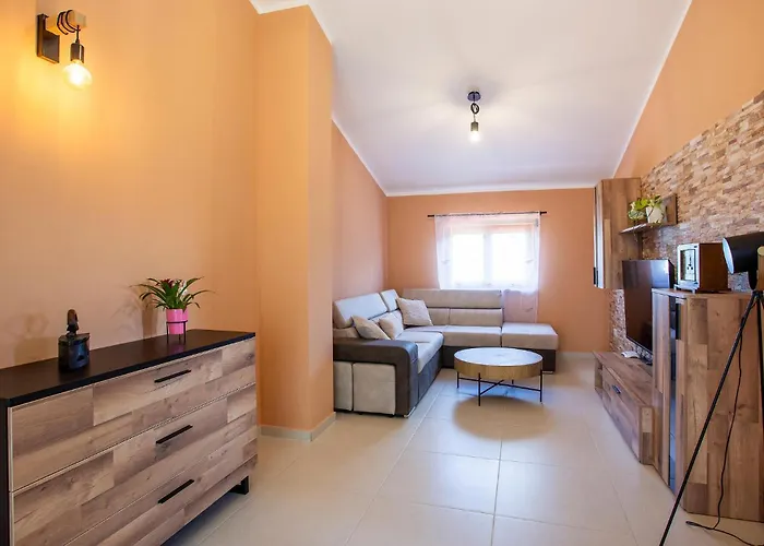 Beautiful In Appartement Cabrunici